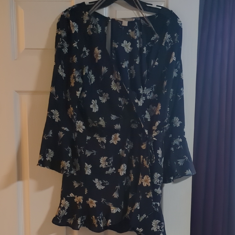 Forever 21 Blue and Black Wrap Sundress with V-Neck